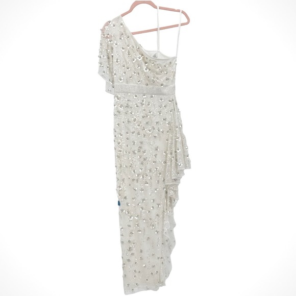 Mac Duggal White One Shoulder Flower Embellished Ruffle Gown NWT $598 Size 2 - Picture 2 of 16